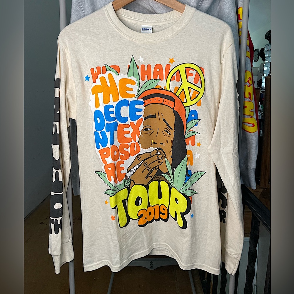 Wiz Khalifa The Decent Exposure Tour Merch (small)